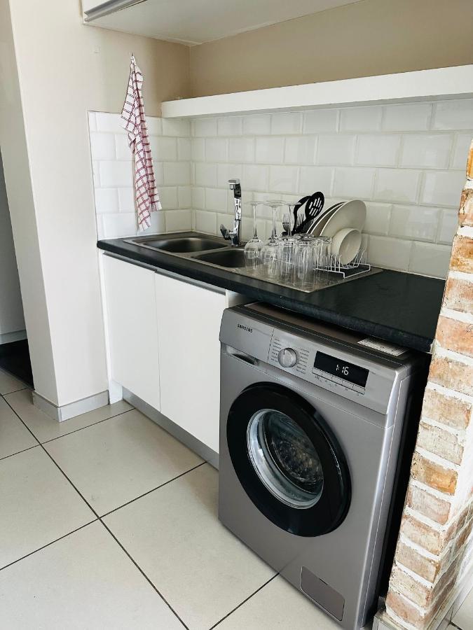 Modernluxe Apartment Windhoek Dış mekan fotoğraf